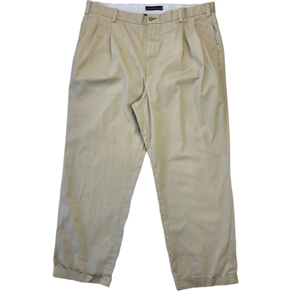 Tommy Hilfiger Men’s Classic Khaki pants size 42 x 32